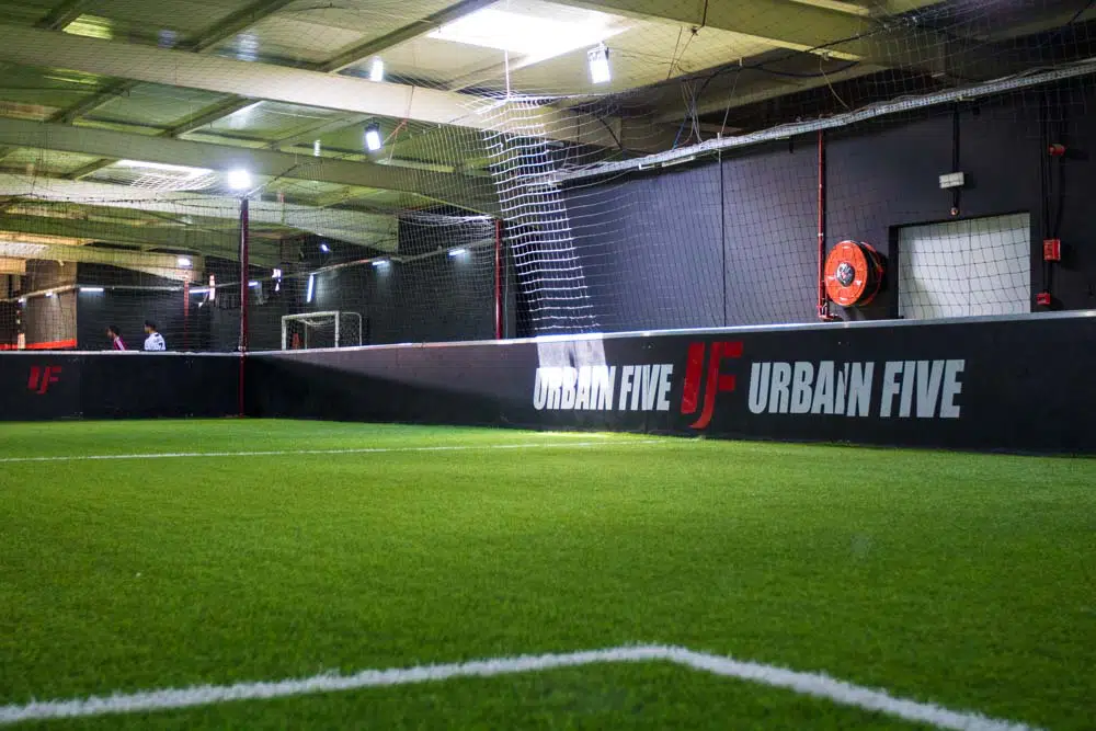 Terrain de foot à 5 couvert et climatisé